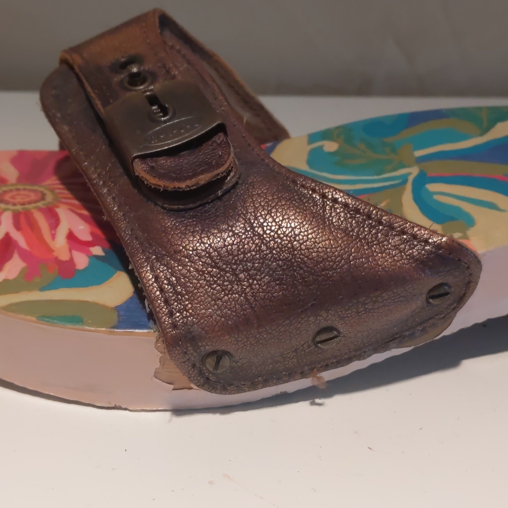 Pre-Owned Hand Painted Bronze Dr. Scholl's classic sandals - Picture 6 of 8